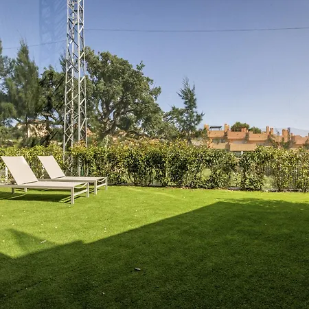 Zoey - Pool, Gym, Terrace & Golf Vakantiehuis