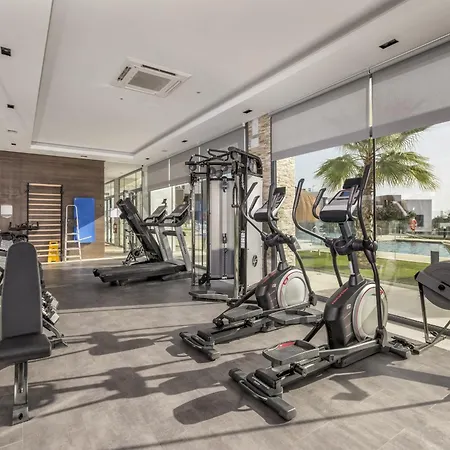 بيت للعطل Zoey - Pool, Gym, Terrace & Golf