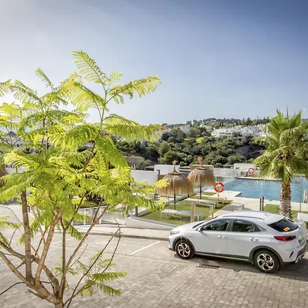 Zoey - Pool, Gym, Terrace & Golf بيت للعطل