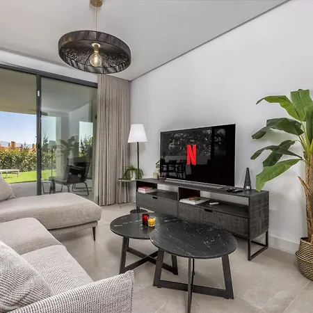 بيت للعطل Zoey - Pool, Gym, Terrace & Golf *
